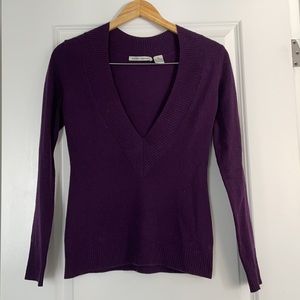 Autumn cashmere stunning wine colour deep V sweater. Size small.